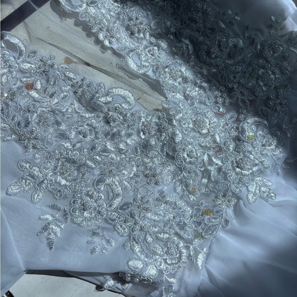 Chiffon beaded Beach wedding gown size medium - Picture 6 of 6